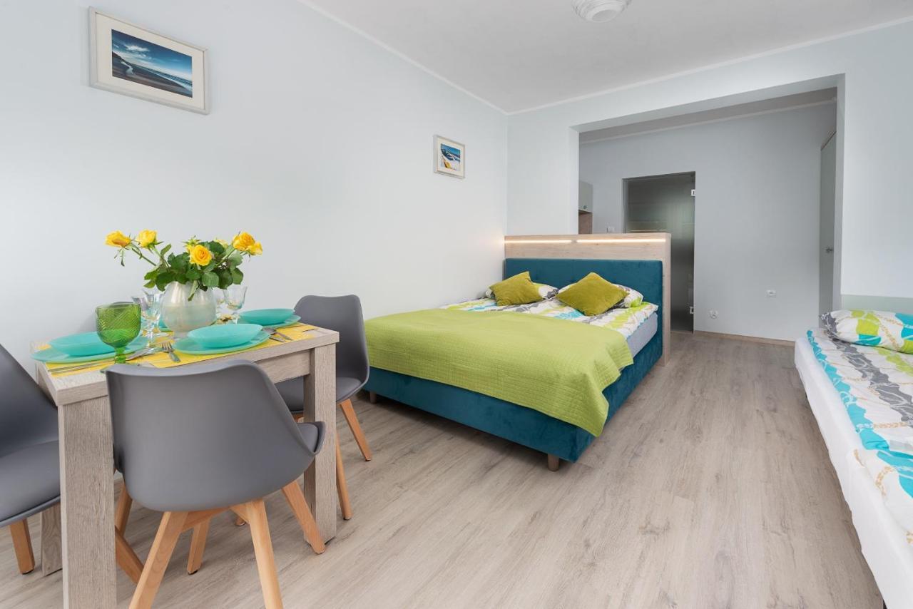 Róża Bałtyku - Apartamenty i Pokoje Dębki Zewnętrze zdjęcie