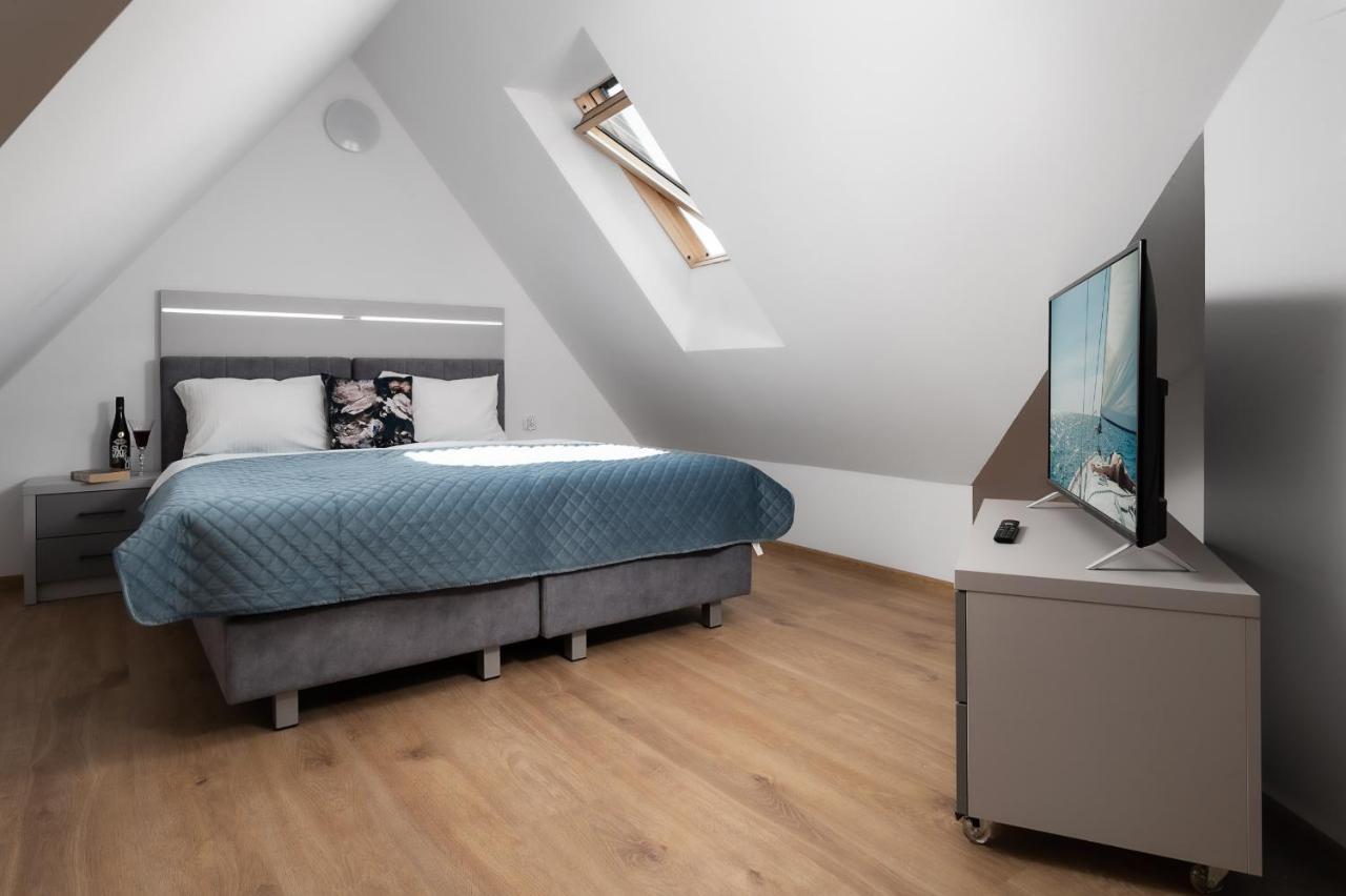Róża Bałtyku - Apartamenty i Pokoje Dębki Zewnętrze zdjęcie