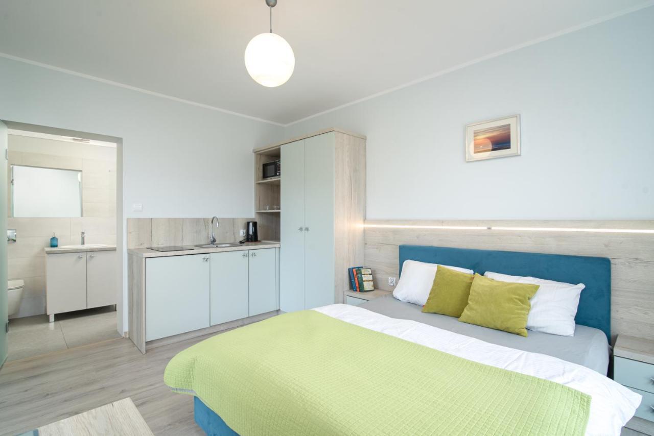 Róża Bałtyku - Apartamenty i Pokoje Dębki Zewnętrze zdjęcie