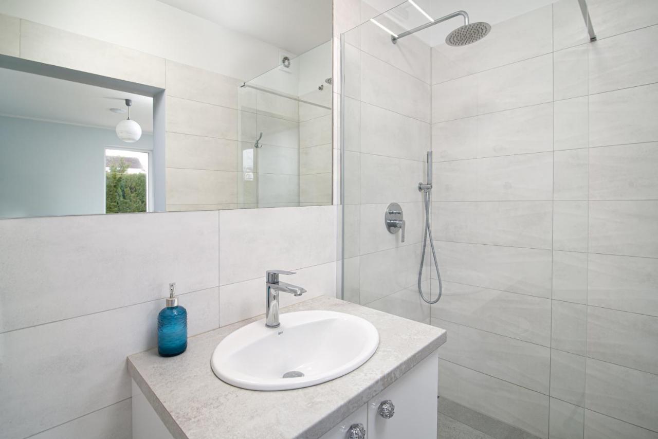 Róża Bałtyku - Apartamenty i Pokoje Dębki Zewnętrze zdjęcie